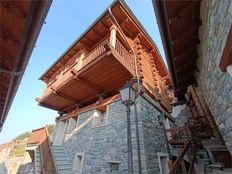 Lussuoso casale in vendita Lerinon, Saint-Vincent, Valle d’Aosta