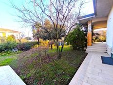 Villa in vendita a Mediglia Lombardia Milano