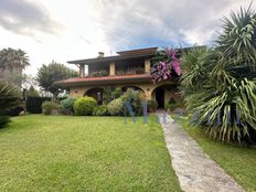 Prestigiosa villa di 320 mq in vendita, Via Civitali, Forte dei Marmi, Toscana