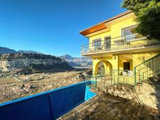 Casa di lusso in vendita a Nago-Torbole Trentino - Alto Adige Trento