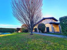 Villa in vendita a Gazzola Emilia-Romagna Piacenza