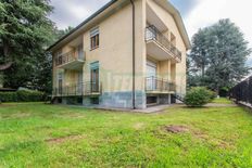 Villa in vendita a Lainate Lombardia Milano