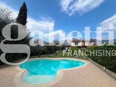 Villa in vendita a Roè Volciano Lombardia Brescia