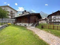 Appartamento di prestigio di 90 m² in vendita RUE DR GRAPPEIN, Cogne, Aosta, Valle d’Aosta