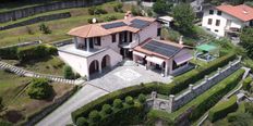 Villa in vendita a Laveno-Mombello Lombardia Varese