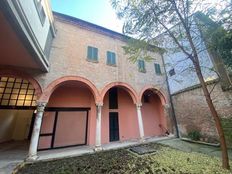 Esclusiva villa di 360 mq in vendita Via Belfiore, Ferrara, Emilia-Romagna