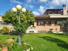 Villa in vendita a Roma Lazio Roma