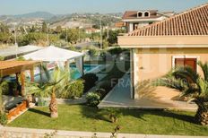 Prestigiosa villa di 475 mq in vendita, Via Rosario Livatino 3 traversa, 6, Torregrotta, Sicilia