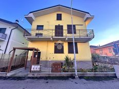 Villa in vendita a Pero Lombardia Milano