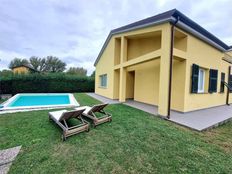 Villa in vendita a Sarzana Liguria La Spezia