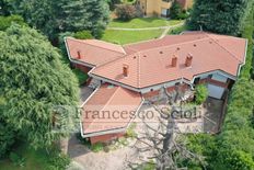 Villa in vendita a Lainate Lombardia Milano