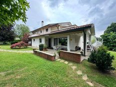 Villa in vendita a Cernusco Lombardone Lombardia Lecco