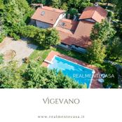 Villa in vendita a Vigevano Lombardia Pavia