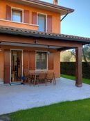 Villa in vendita a Castelnuovo di Garda Veneto Verona