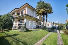 Prestigiosa villa di 219 mq in vendita, Via Ferrante Aporti, 8, Seregno, Lombardia