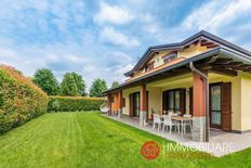 Villa in vendita a Bodio Lomnago Lombardia Varese