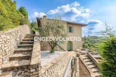 Villa in vendita a Montevecchia Lombardia Lecco