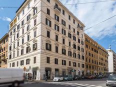 Appartamento in vendita a Roma Lazio Roma