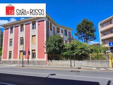 Prestigiosa villa di 590 mq in vendita Via Nizza, 18, Savona, Liguria