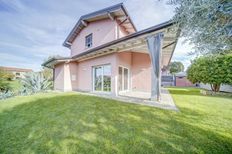 Villa in vendita a Caronno Varesino Lombardia Varese