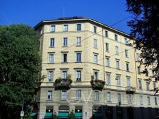 Prestigioso appartamento di 185 m² in vendita Via Aurelio Saffi, Milano, Lombardia