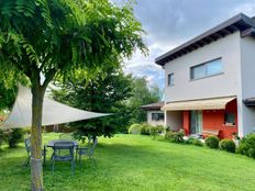 Villa in vendita a Ziano Piacentino Emilia-Romagna Piacenza