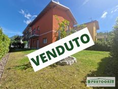 Villa in vendita a Viggiù Lombardia Varese