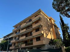 Appartamento di lusso di 161 m² in vendita Via Lucilio, Roma, Lazio