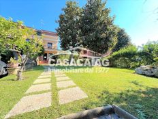 Villa in vendita a Roma Lazio Roma