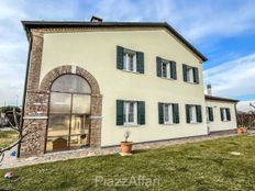 Esclusiva villa di 250 mq in vendita Via Roma, Codevigo, Padova, Veneto