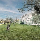 Villa in vendita a Sommacampagna Veneto Verona