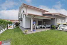 Villa in vendita a Valeggio sul Mincio Veneto Verona