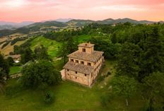 Casale in vendita a Urbino Marche Pesaro e Urbino