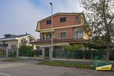 Villa in vendita a Nichelino Piemonte Provincia di Torino