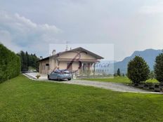 Villa in vendita a Montegrino Valtravaglia Lombardia Varese