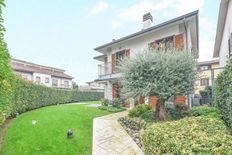 Villa in vendita a Cabiate Lombardia Como