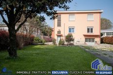 Casa di lusso in vendita a Peschiera Borromeo Lombardia Milano