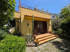 Villa in vendita a Meta Campania Napoli