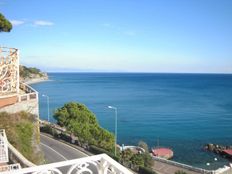 Prestigioso appartamento di 115 m² in vendita Via Crocetta, Celle Ligure, Savona, Liguria