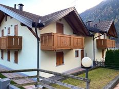 Appartamento di prestigio di 110 m² in vendita Carisolo, Trentino - Alto Adige