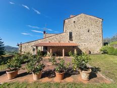 Villa in vendita a Vaglia Toscana Firenze