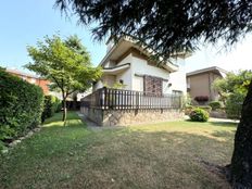 Prestigiosa villa di 300 mq in vendita Via dei Chiosi, 28, Vignate, Milano, Lombardia