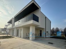 Villa in vendita Via Giorgione, Resana, Veneto