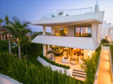 Villa in vendita a Nueva Andalucia Andalusia Málaga