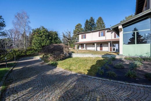 Villa - Cantello, Provincia di Varese