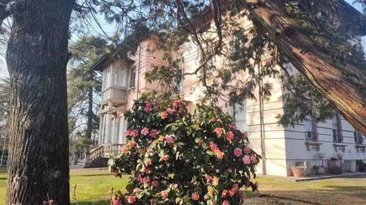 Villa en Miradolo Terme, Pavía