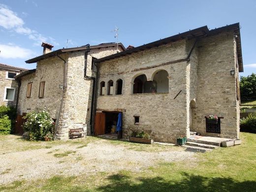 Casa de campo en Calestano, Provincia di Parma