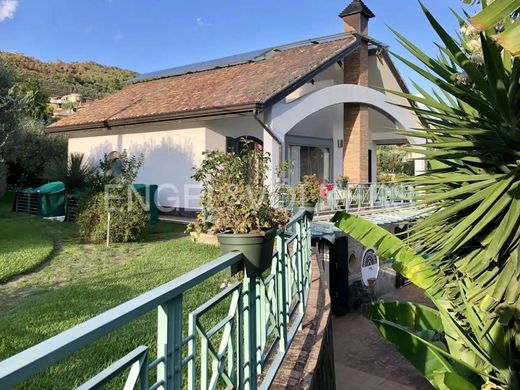 Villa in Montecorvino Pugliano, Provincia di Salerno