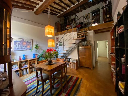 Apartment / Etagenwohnung in Florenz, Toskana