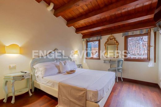 Luxury home in Venice, Veneto